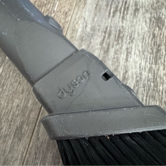 Dyson Handheld Vacuum Attachment - 1.25” Opening - Picture 5 of 8